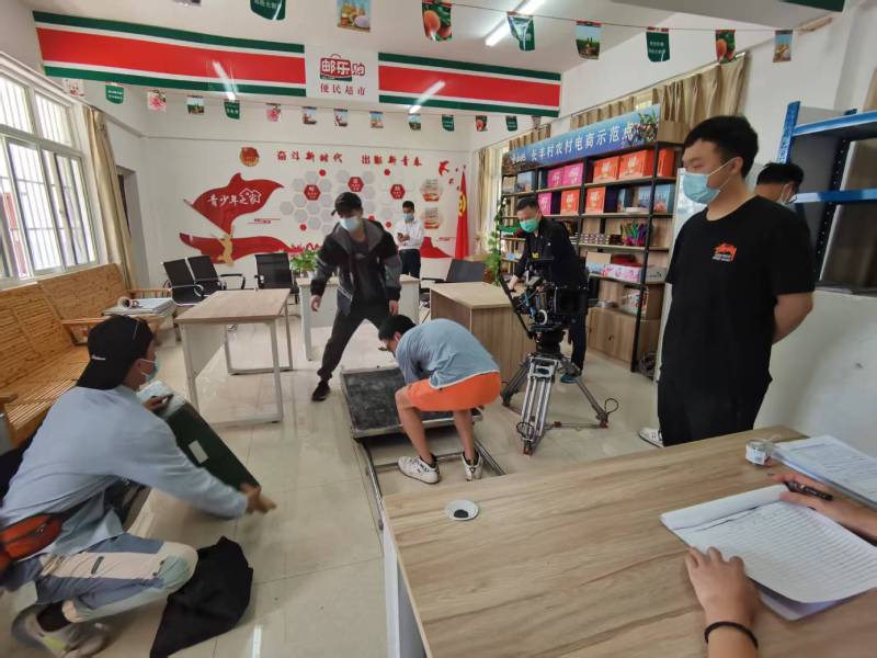 追星女孩心理学分析报告：大化广告片拍摄公司揭秘饭圈应援式传播逻辑